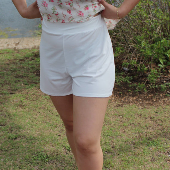High Rise Loose Fit Shorts, White