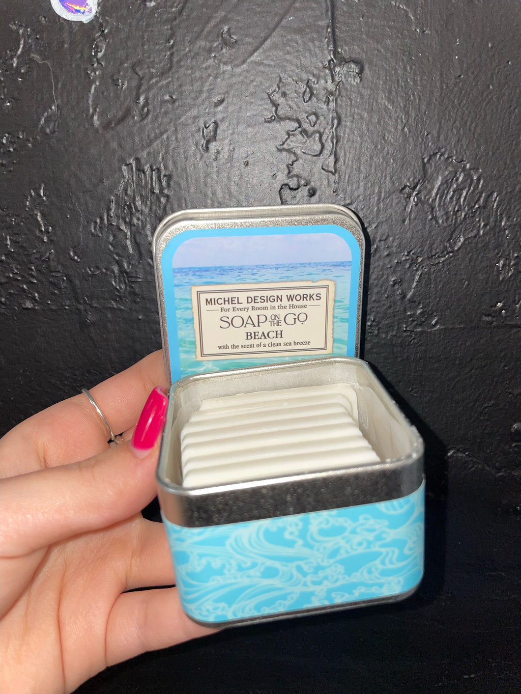 Michel Design Works travel soap on the go tin